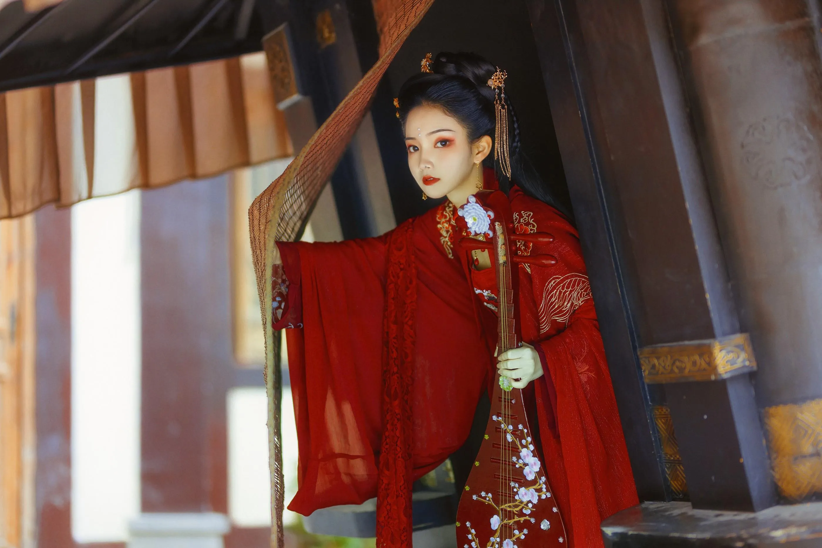 [YITUYU艺图语]2021.08.21 公主小札—迎亲 猫夏小卡 [27P]插图4